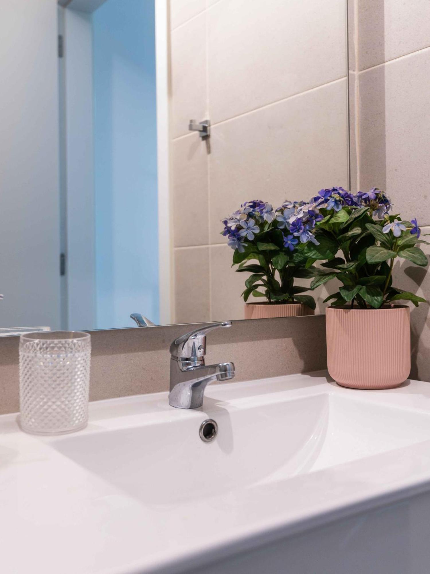 Caravelas 2-Bedroom Apartment With Pool - 50M From The Beach Armação de Pêra Екстериор снимка